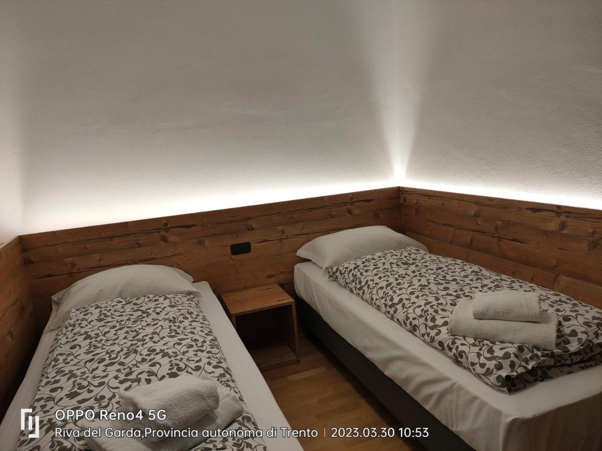 Casa Francesca Leilighet Riva del Garda Eksteriør bilde
